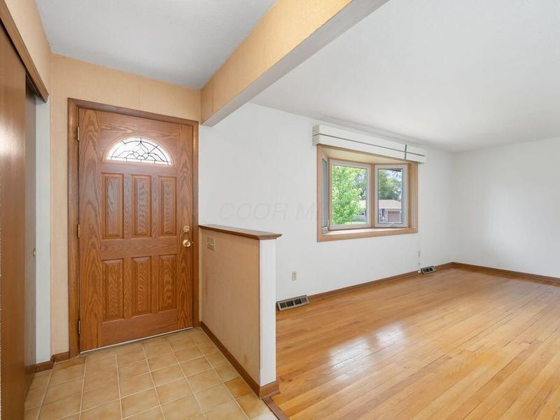 4941 Cheviot Drive, Columbus, OH 43220 Photo 17