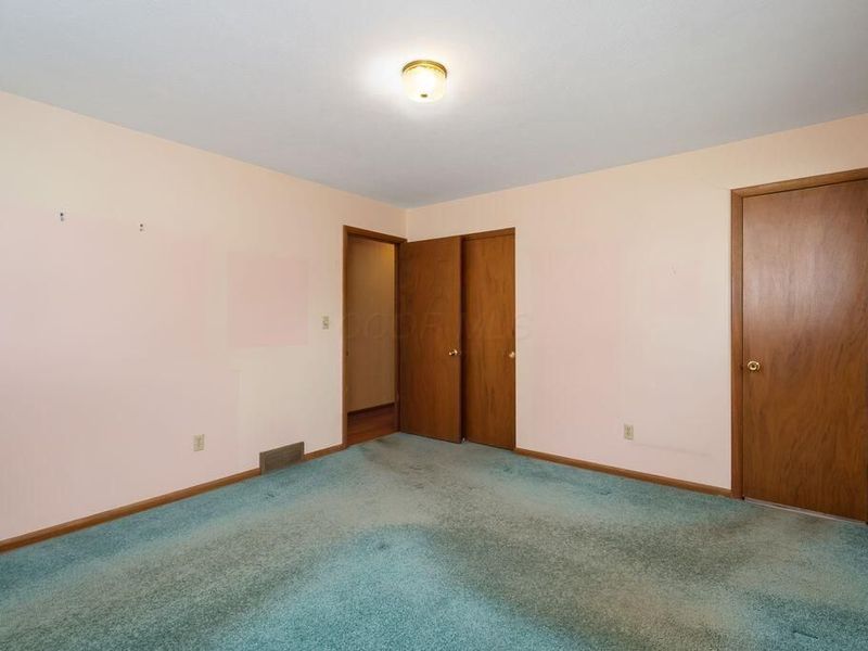 4941 Cheviot Drive, Columbus, OH 43220 Photo 23