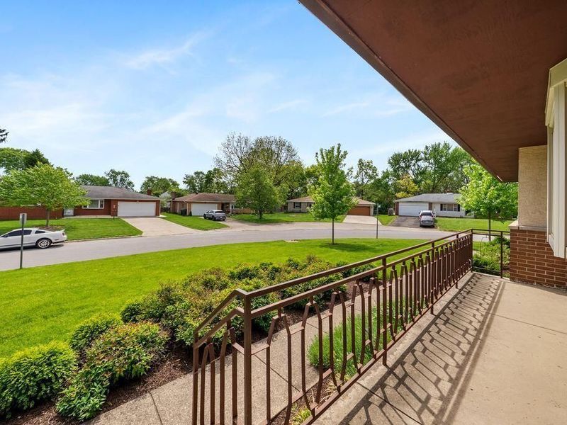 4941 Cheviot Drive, Columbus, OH 43220 Photo 3