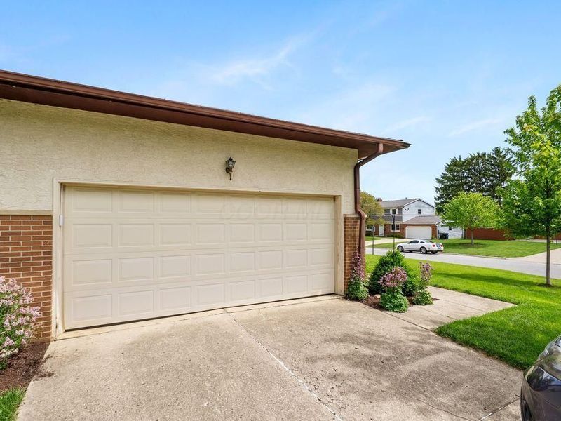 4941 Cheviot Drive, Columbus, OH 43220 Photo 40