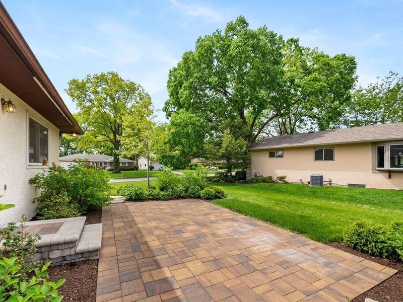 4941 Cheviot Drive, Columbus, OH 43220 Photo 47