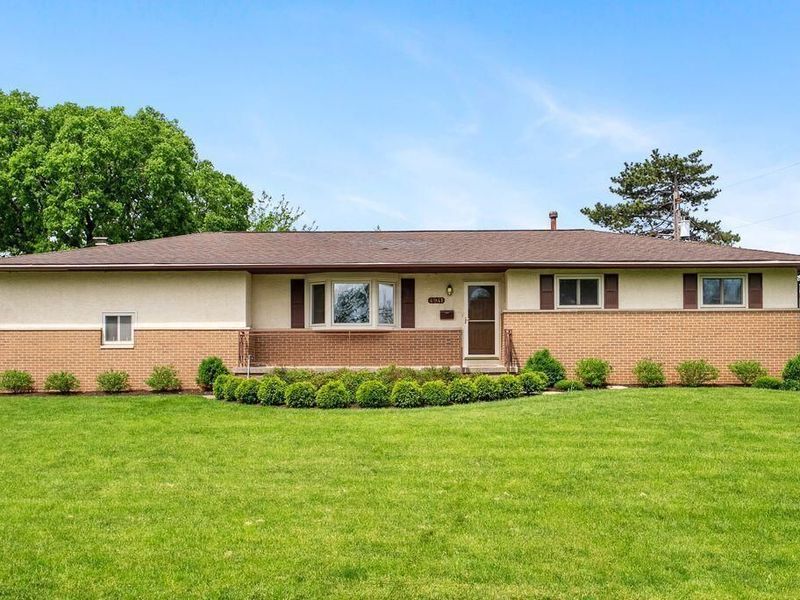 4941 Cheviot Drive, Columbus, OH 43220 Photo 48