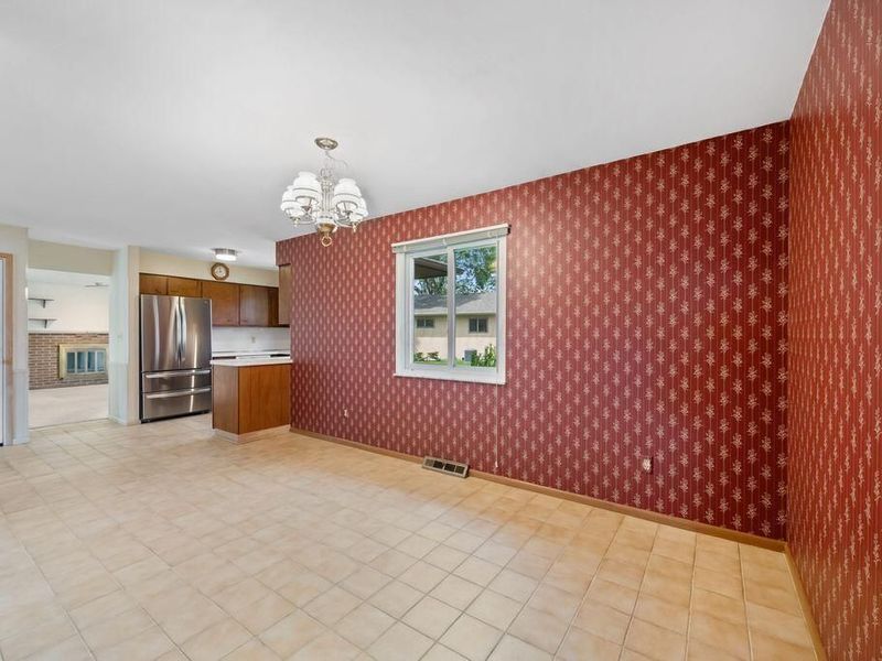 4941 Cheviot Drive, Columbus, OH 43220 Photo 8