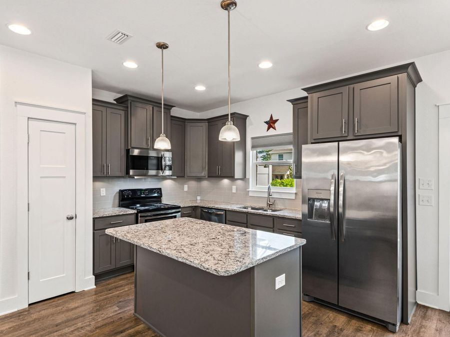 Property Image 9