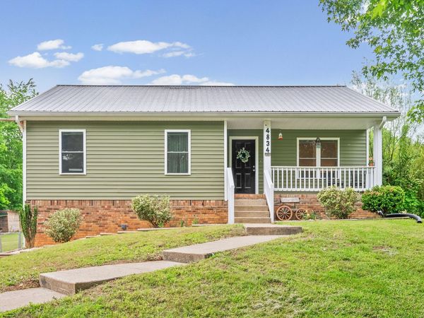 4834 Woodrow Rd , Woodlawn, TN 37191