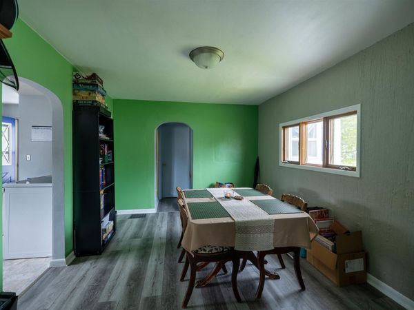 200 N Delaware Street, Albany, IN 47320