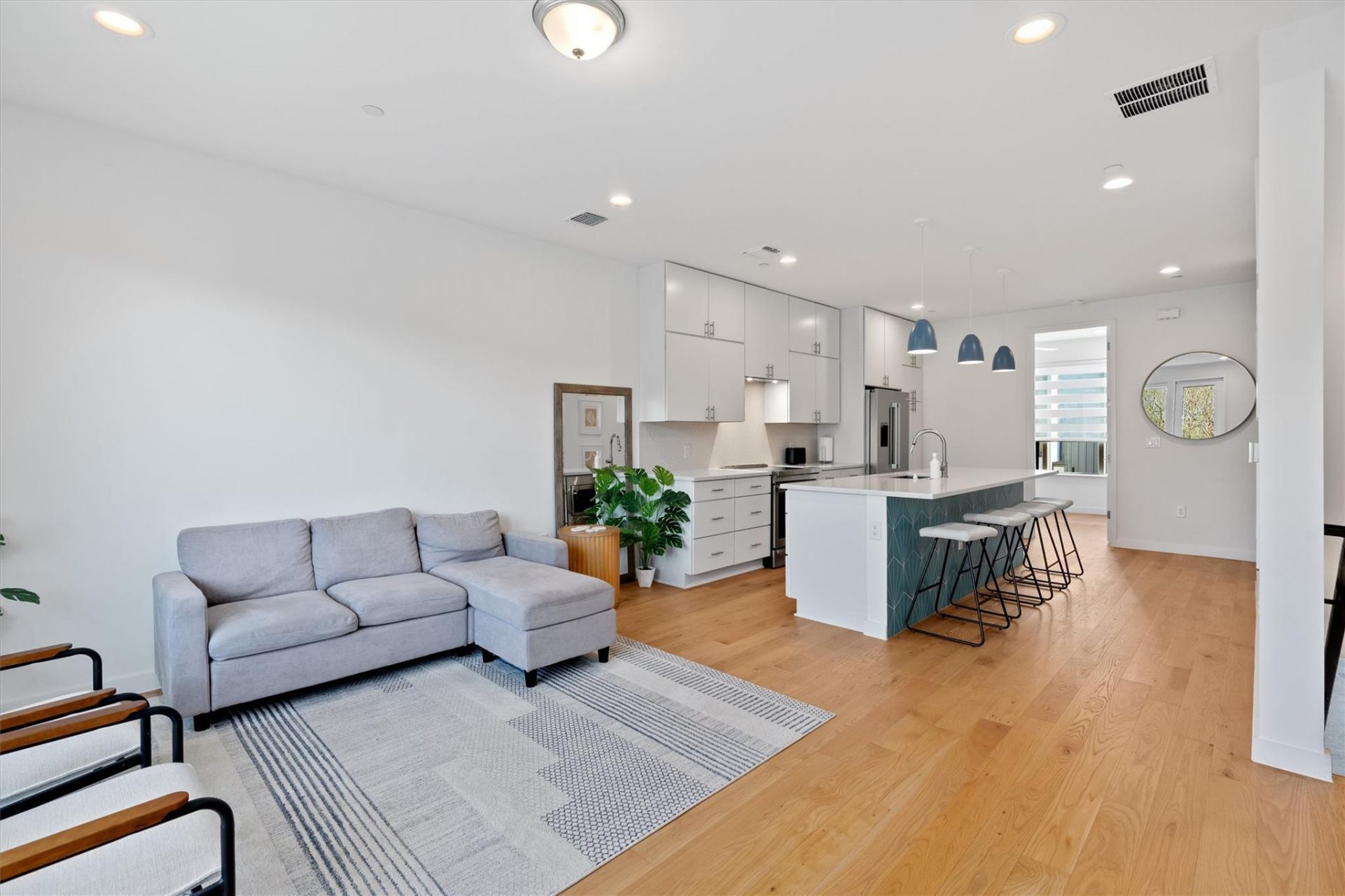 6020 Springdale Rd, Unit 10, Austin, TX 78723 Main Photo