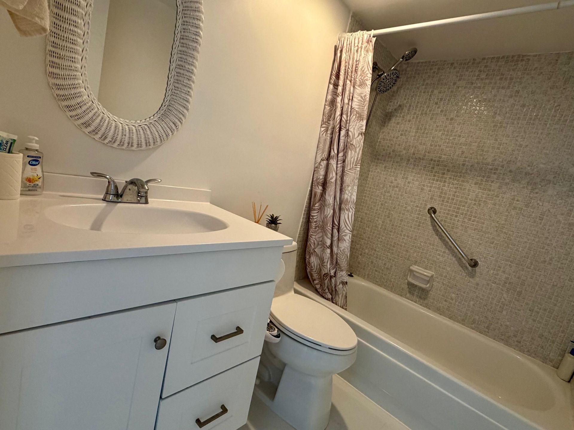 3000 Riomar Street, Unit 703, Fort Lauderdale, FL 33304 Photo