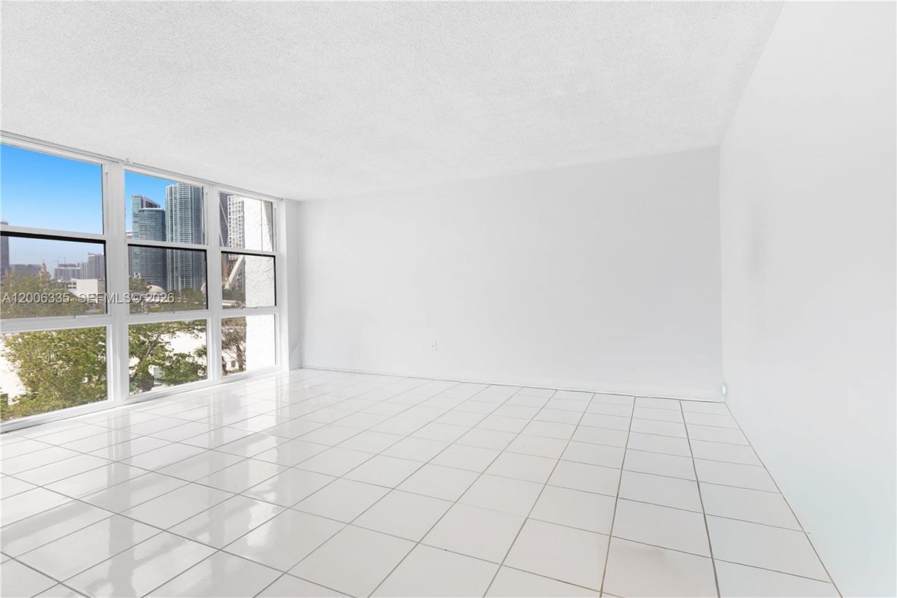 555 NE 15th St, Unit 501, Miami, FL 33132 Photo