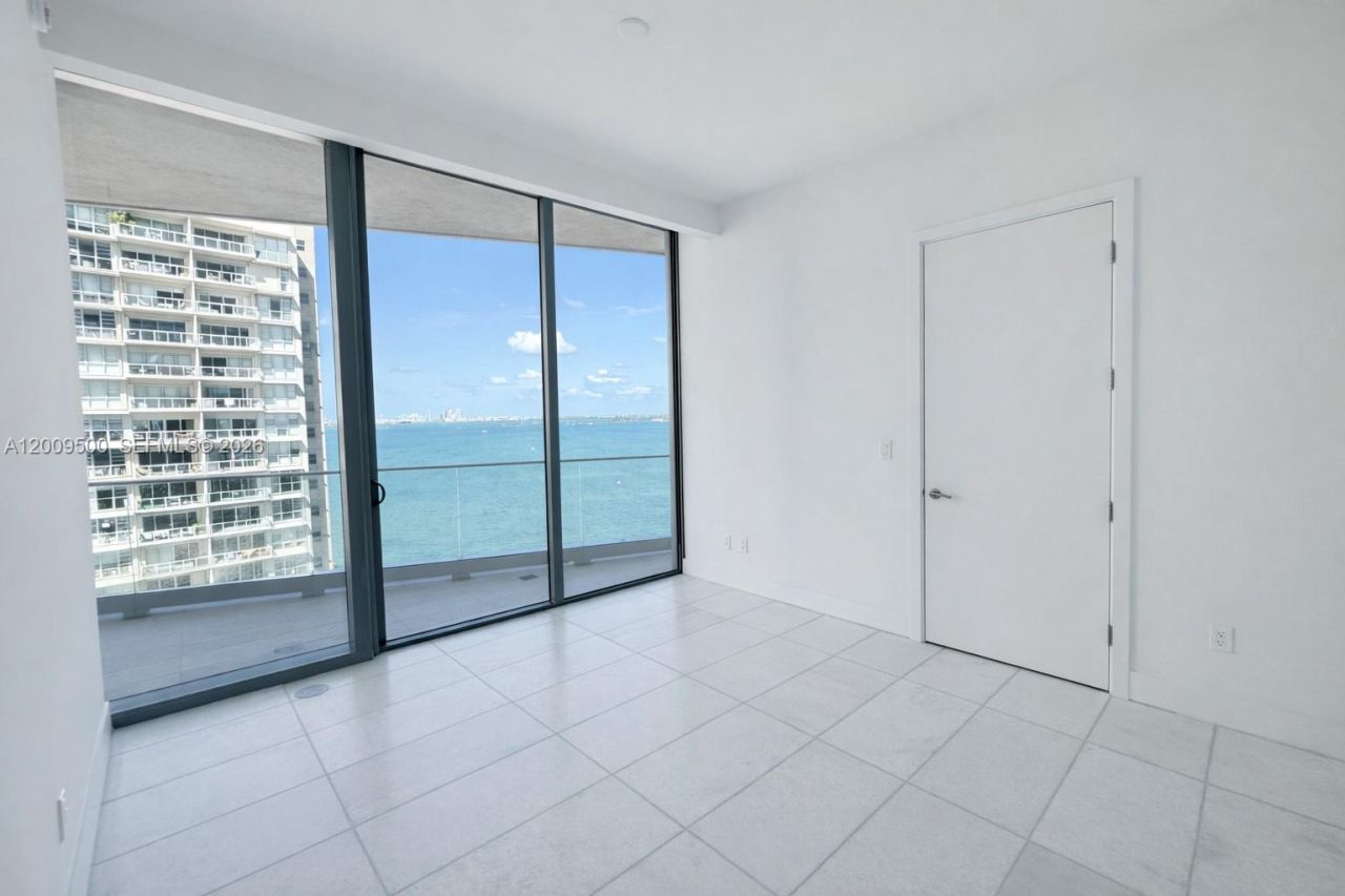 175 SE 25th Rd , Unit 1204, Miami, FL 33129 Photo