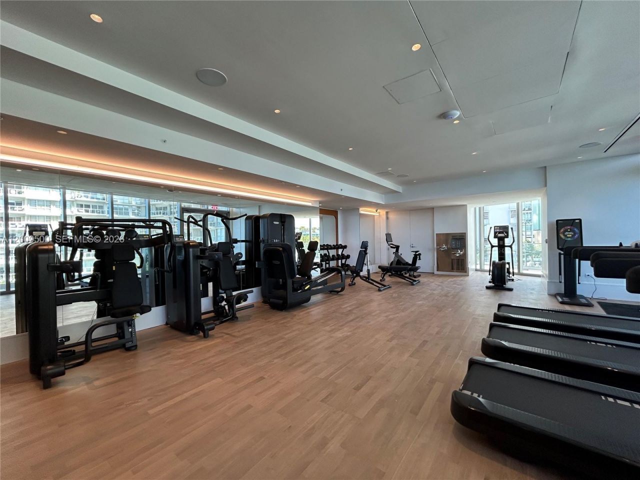 175 SE 25th Rd , Unit 1204, Miami, FL 33129 Photo