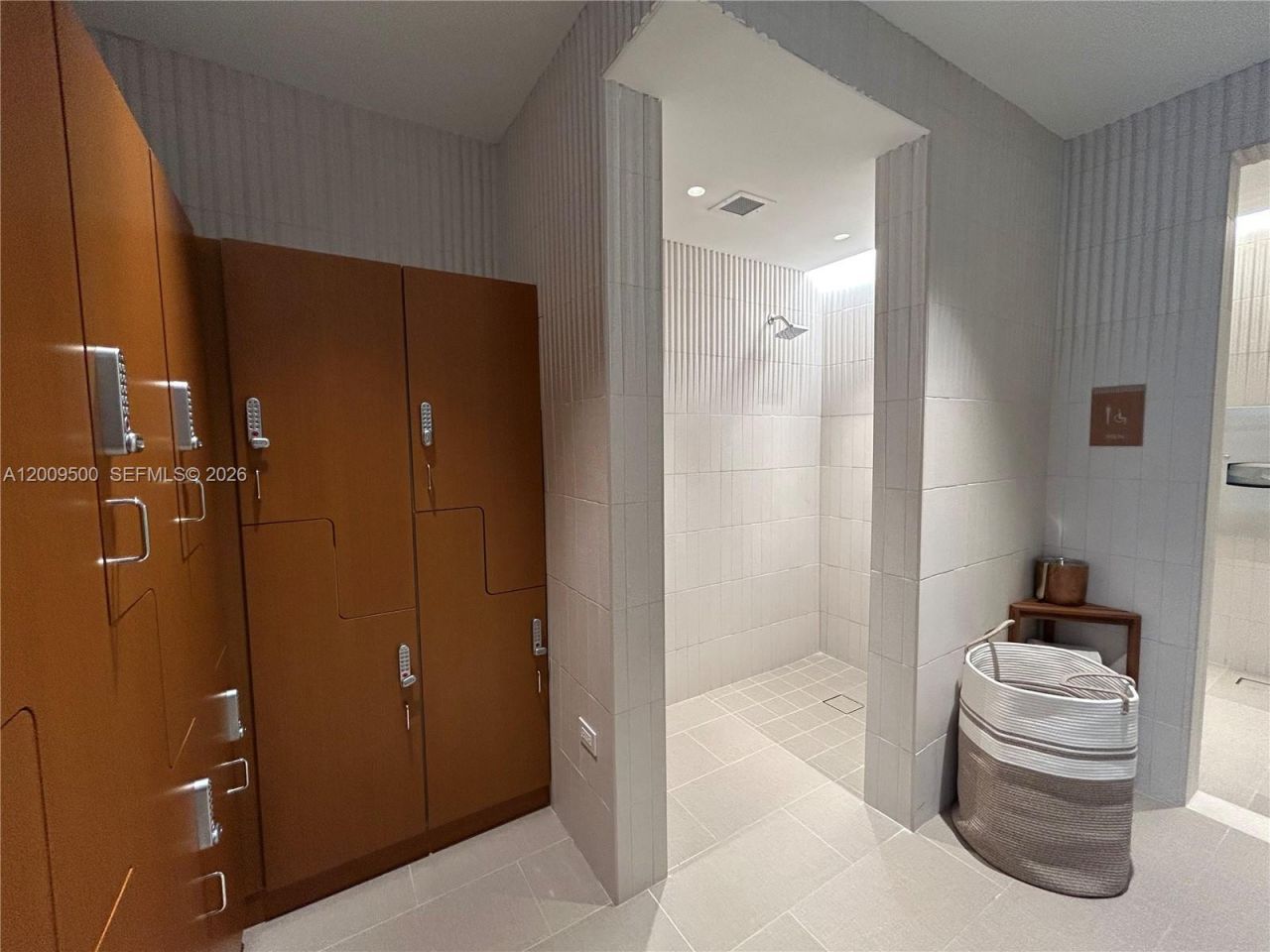 175 SE 25th Rd , Unit 1204, Miami, FL 33129 Photo