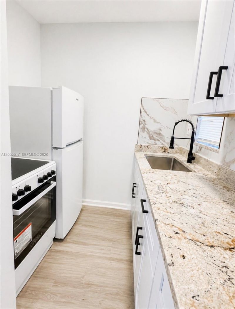 1121 NE 2nd St, Unit 205, Fort Lauderdale, FL 33301 Photo
