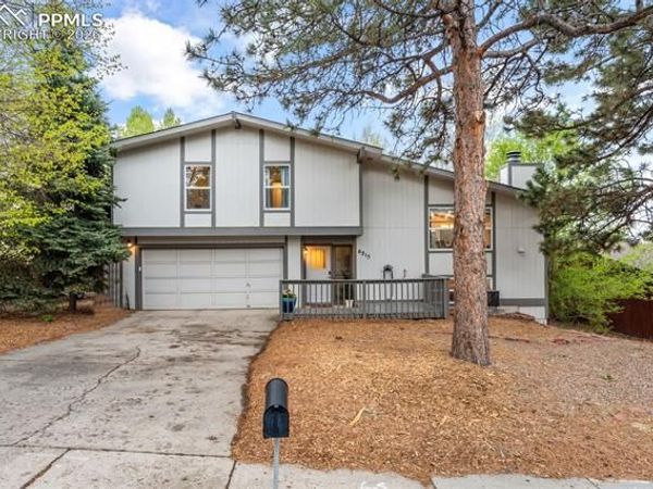6215 Eagles Nest Drive, Colorado Springs, CO 80918