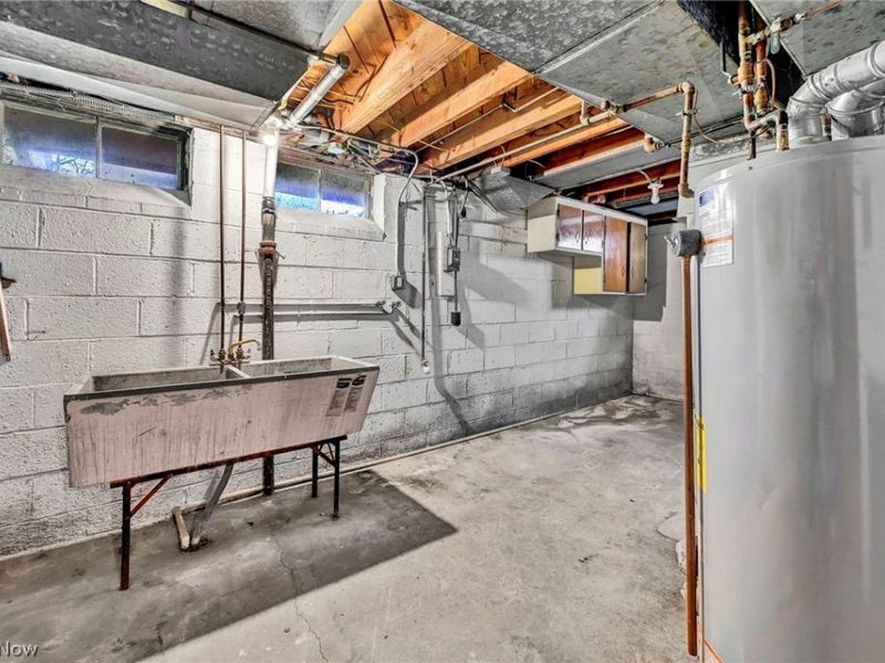 4082 Bexley Boulevard, Cleveland, OH 44121 Photo 28