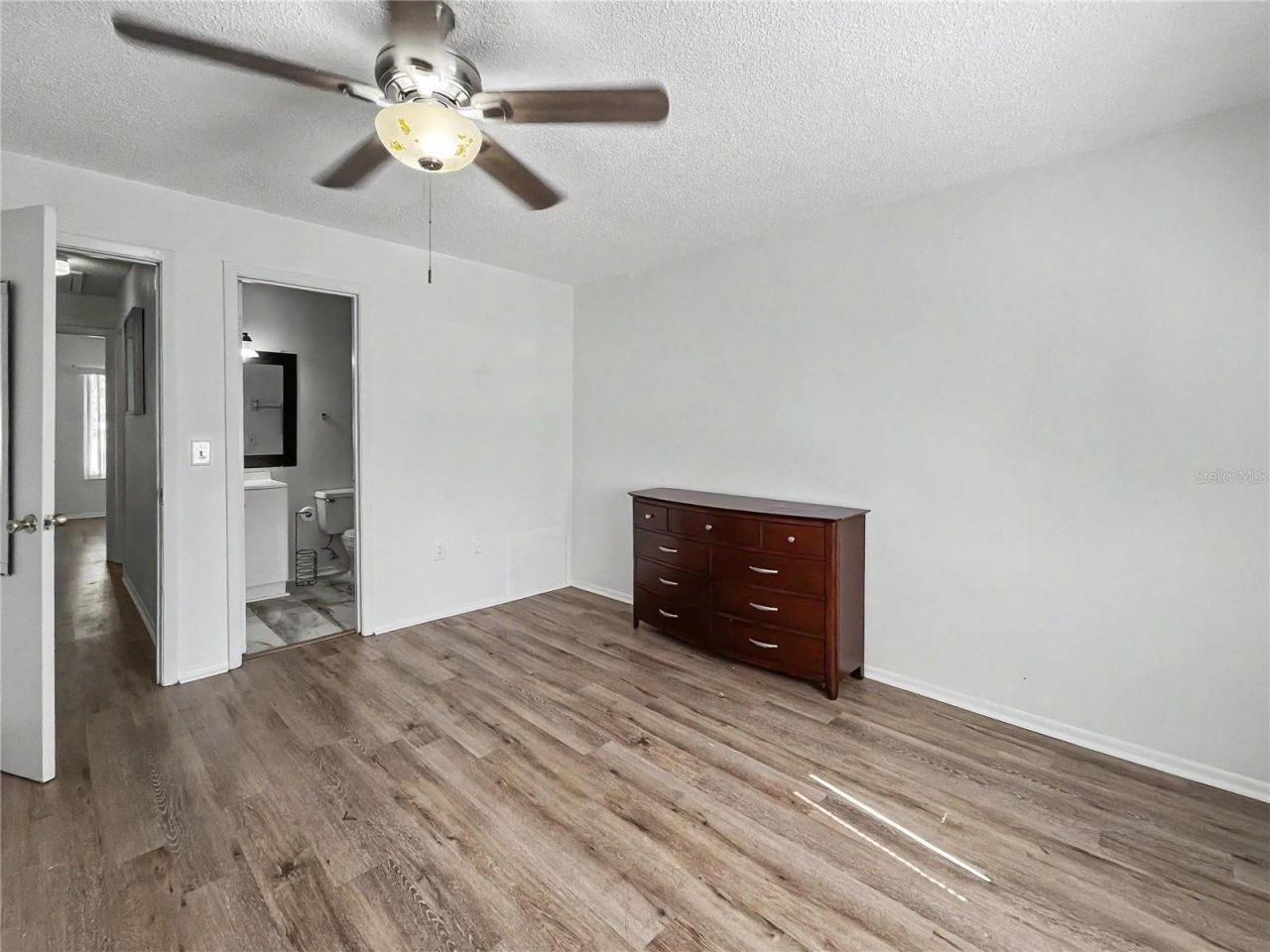 2752 Hidden Lake Boulevard, Unit 2752, Sarasota, FL 34237 Photo