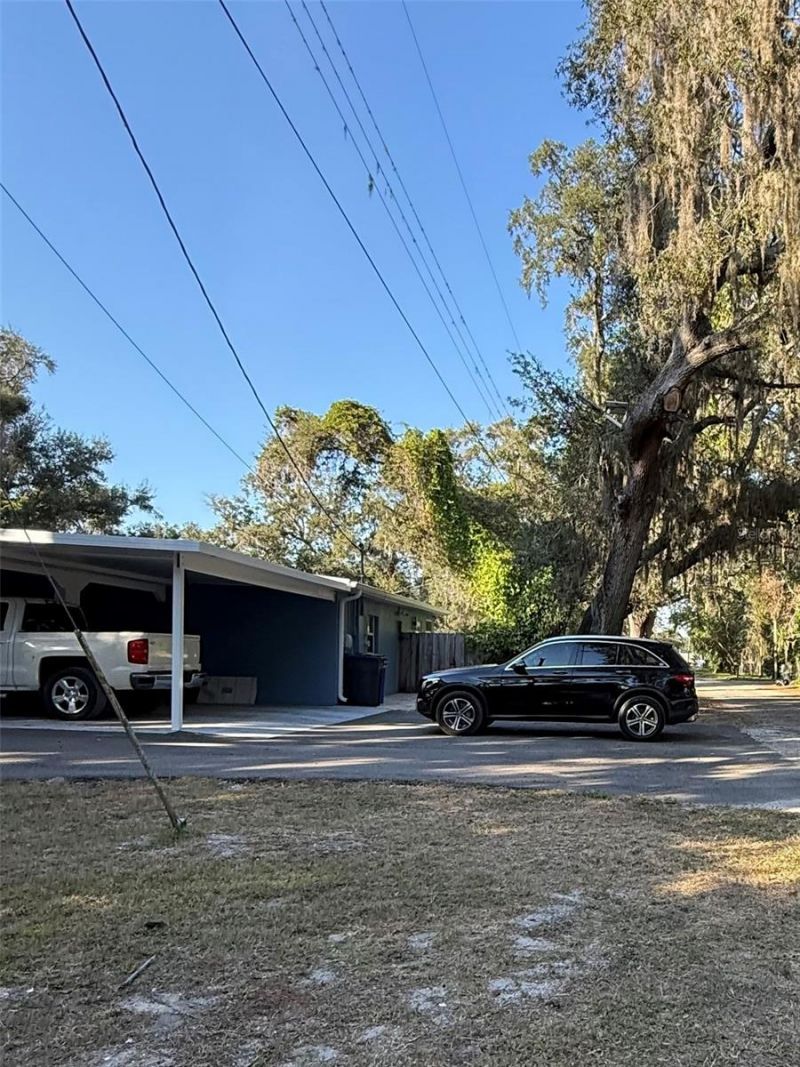 Lakeside Drive , Brandon, FL 33510 Photo