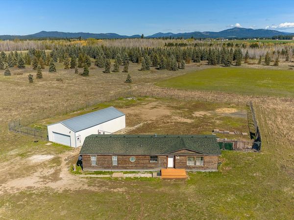 3808 W Montgomery Rd, Deer Park, WA 99006