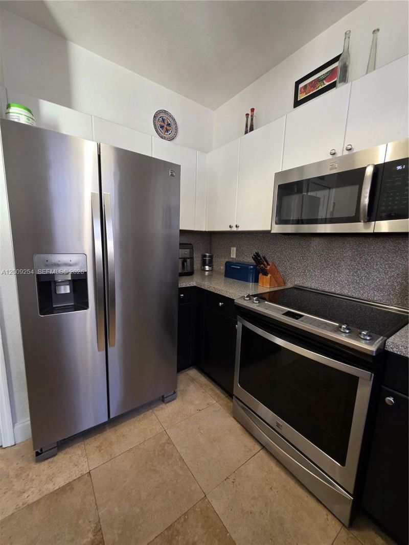 12454 SW 123rd St, Miami, FL 33186 Photo