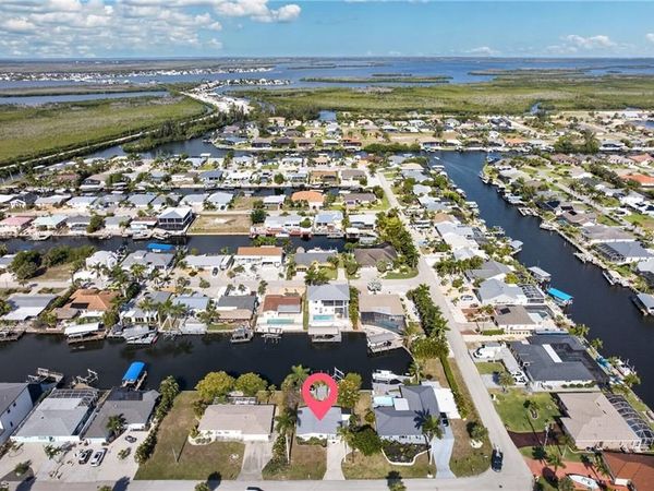 12307 Matlacha BLVD, MATLACHA ISLES, FL 33991