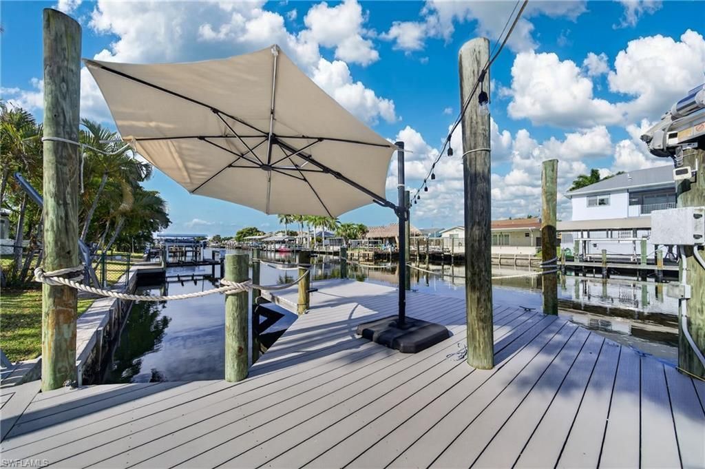 12307 Matlacha Blvd, Matlacha Isles, FL 33991 Photo