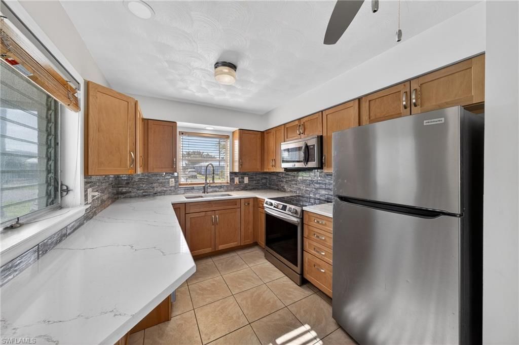 12307 Matlacha Blvd, Matlacha Isles, FL 33991 Photo
