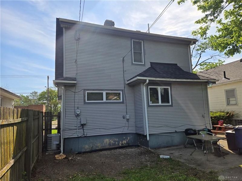 355 Elmhurst Road, Dayton, OH 45417 Photo 4