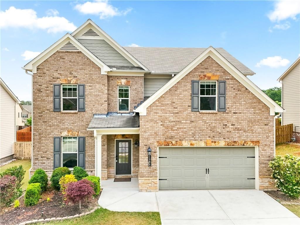 1968 Lakeview Bend, Buford, GA 30519 Main Photo