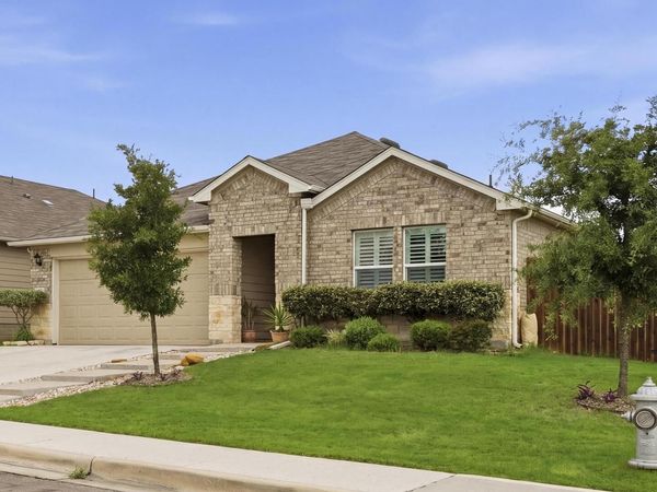 937 Cinnamon Teal, Seguin, TX 78155