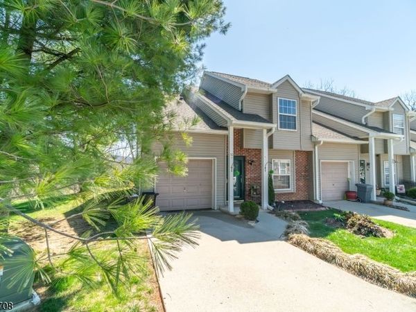 52 Cambridge, Oxford, NJ 07863