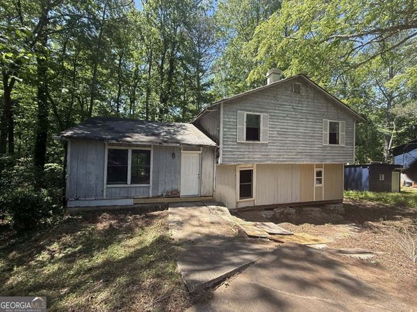 3825 Shane Court, Ellenwood, GA 30294