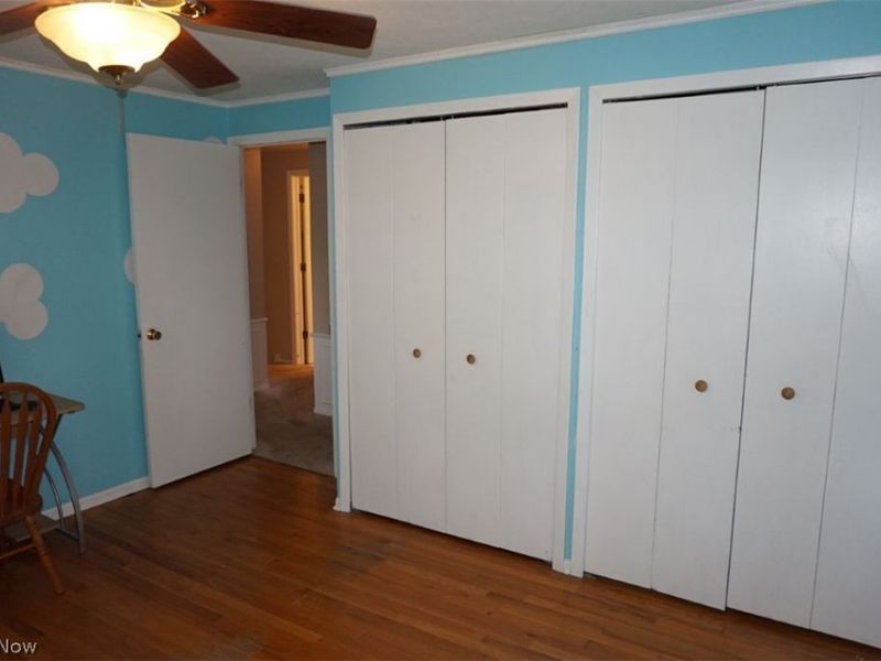 28096 Edgepark Drive, North Olmsted, OH 44070 Photo 15