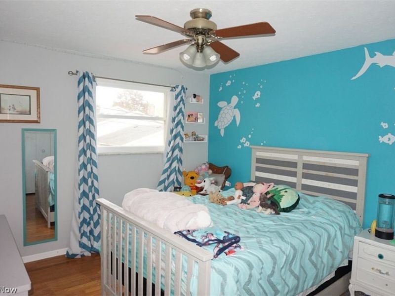 28096 Edgepark Drive, North Olmsted, OH 44070 Photo 16