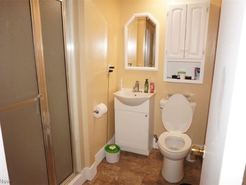 28096 Edgepark Drive, North Olmsted, OH 44070 Photo 23