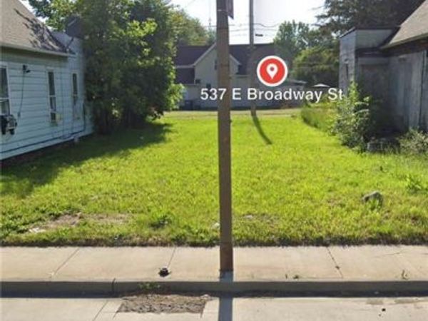 537 E Broadway Street , Toledo, OH 43605