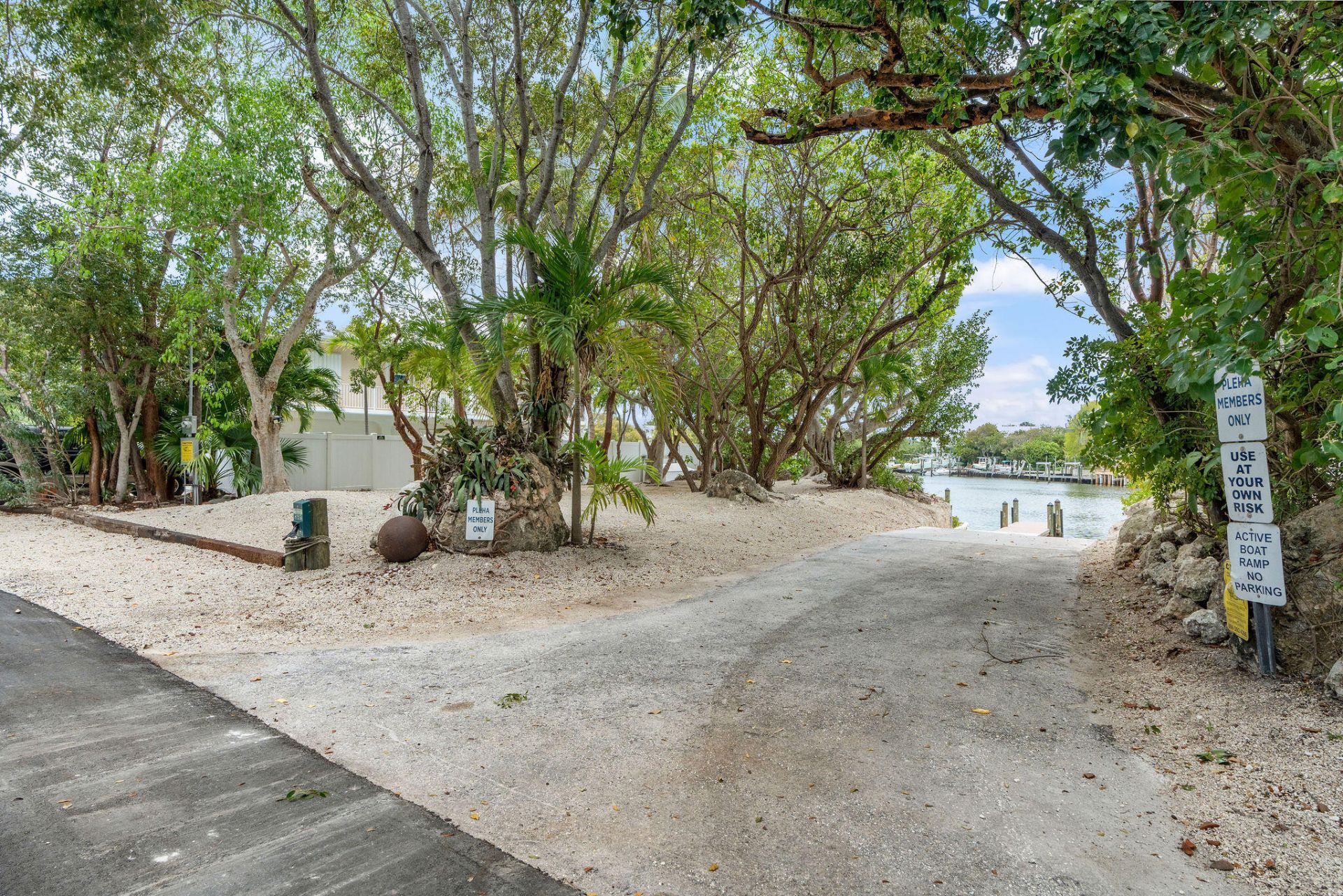 310 North Drive, Islamorada, FL 33036 Photo