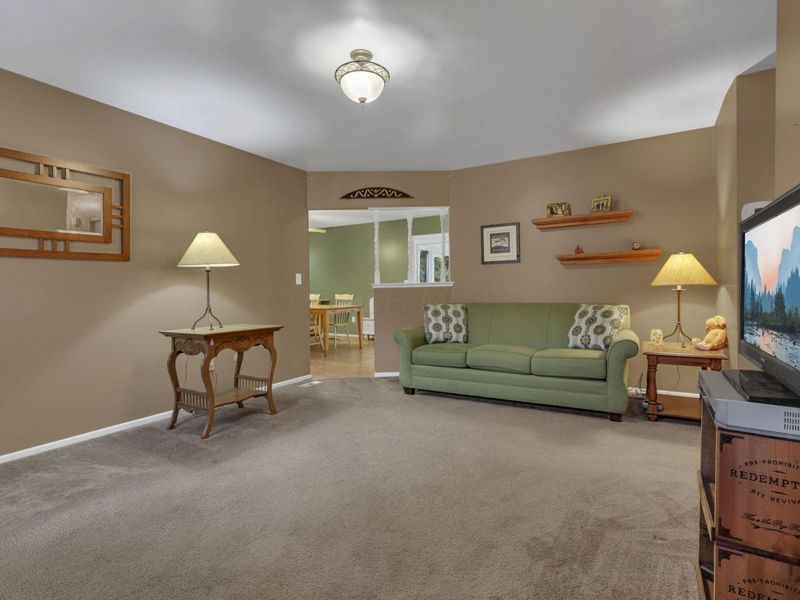 273 Bombay Avenue, Westerville, OH 43081 Photo 15