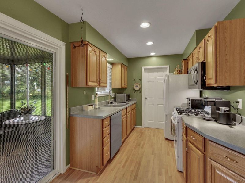 273 Bombay Avenue, Westerville, OH 43081 Photo 23