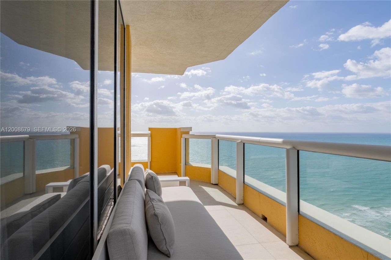 17875 Collins Ave, Unit 3906, Sunny Isles Beach, FL 33160 Photo