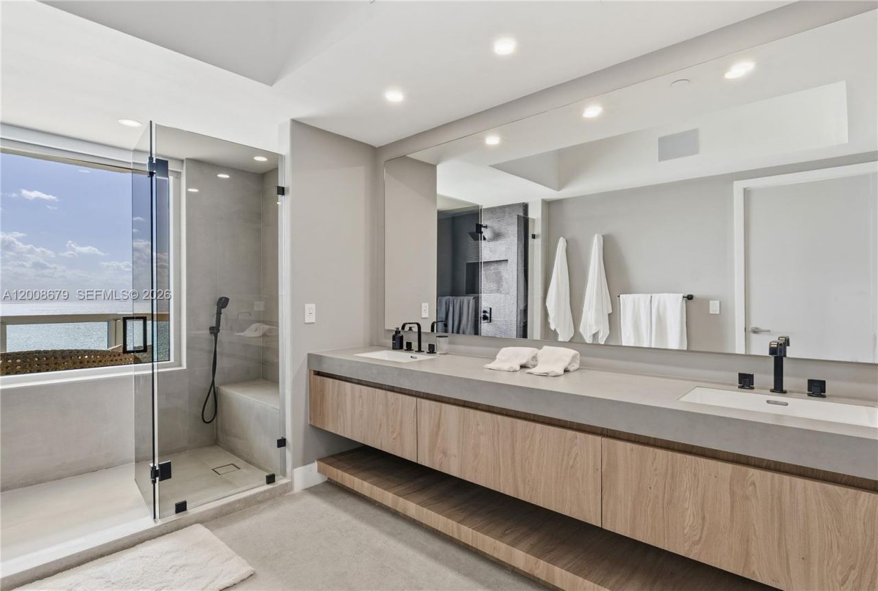 17875 Collins Ave, Unit 3906, Sunny Isles Beach, FL 33160 Photo