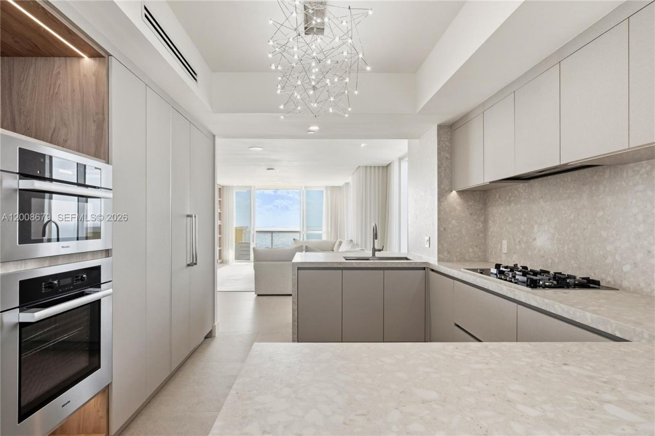 17875 Collins Ave, Unit 3906, Sunny Isles Beach, FL 33160 Photo