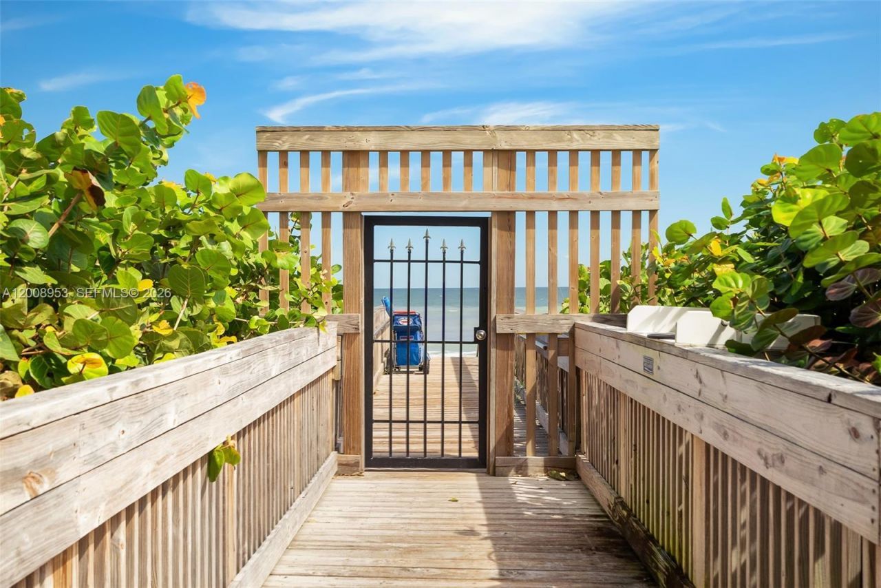 9650 S Ocean Dr, Unit 1509, Jensen Beach, FL 34957 Photo
