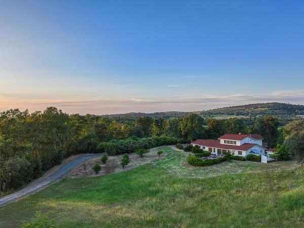 2495 Meadow Creek Rd, Lincoln, CA 95648