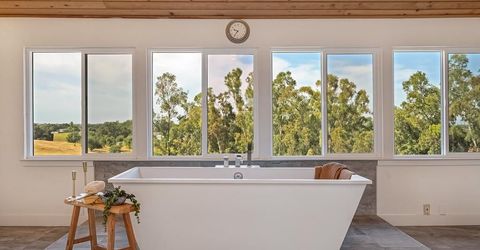 2495 Meadow Creek Rd, Lincoln, CA 95648 Photo