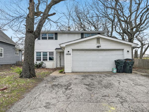 15036 BLACKSTONE Avenue , Dolton, IL 60419