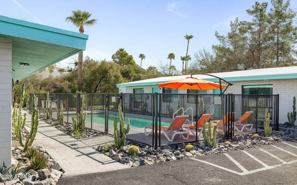 7440 E Cave Creek Road, Unit Apt 1, Carefree, AZ 85377 Main Photo