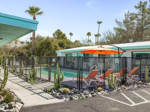 7440 E Cave Creek Road, Unit Apt 1, Carefree, AZ 85377