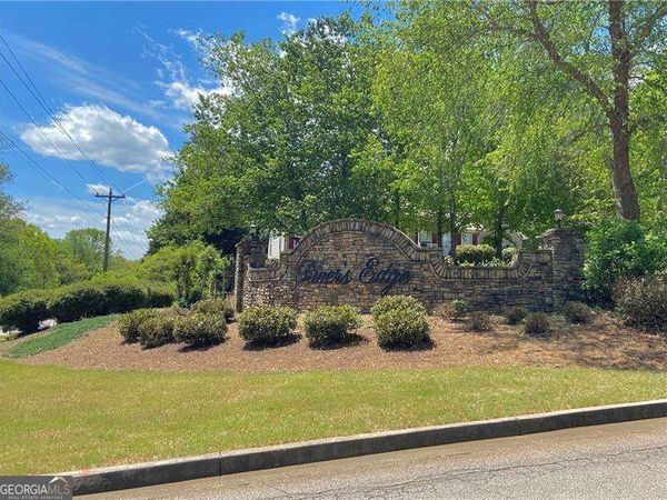 4629 Breakwater Drive, Gainesville, GA 30506