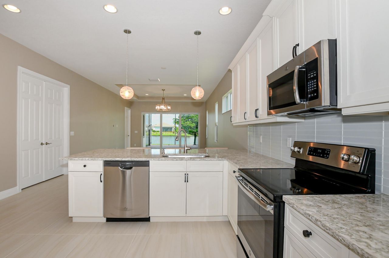 8942 SW Pepoli Way, Port Saint Lucie, FL 34987 Photo