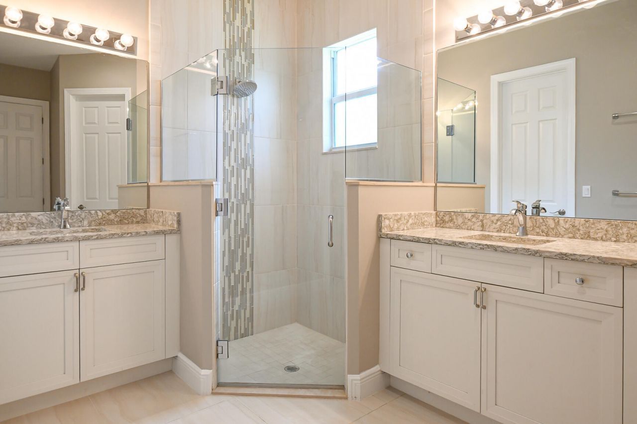 8942 SW Pepoli Way, Port Saint Lucie, FL 34987 Photo
